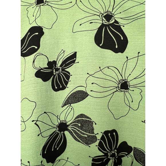 Maggie Barnes Womens Plus Size 3X Green Floral Button-Front Blouse w/ Black Tank - Picture 9 of 16